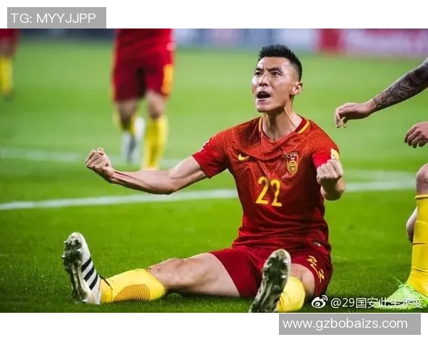 足球明星全名及其精彩瞬间的图片展示与解析 足球明星全名及其精彩瞬间的图片展示与解析